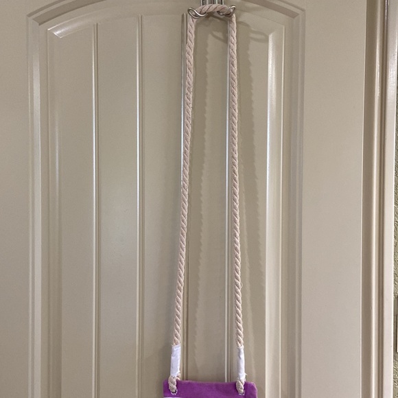 Cross Body Bag by GetaGadget Brand. GUC! - Picture 15 of 16